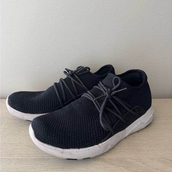 Vessi Cityscape Waterproof Sneakers - Picture 2 of 3